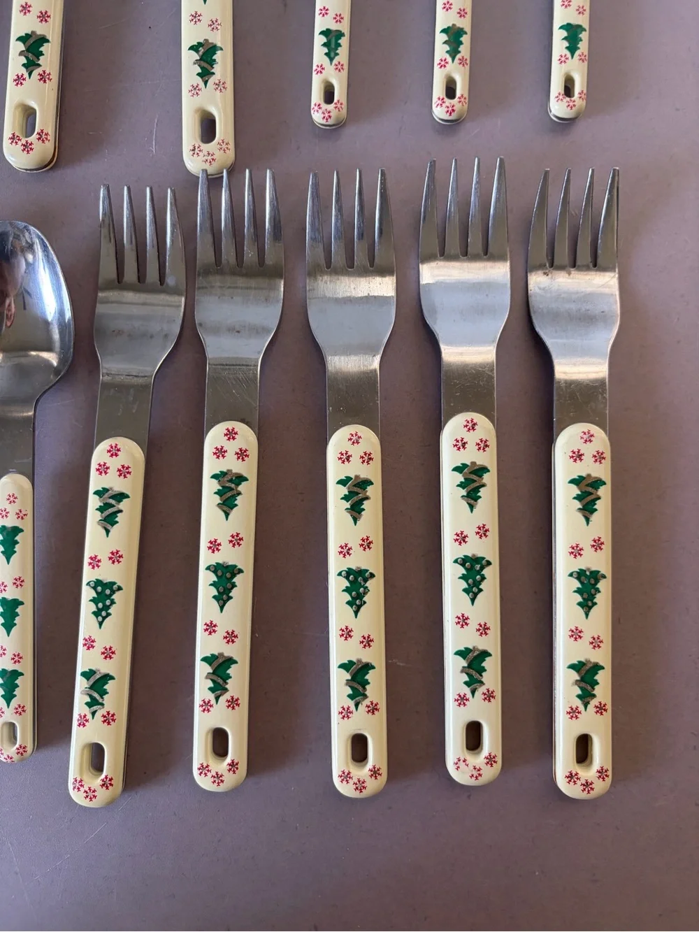 Vintage Northland Stainless Flatware Set of 23